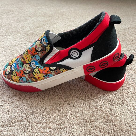 NWOT Pokemon Pikachu Ground Up Slip-on Canvas Sneakers Unisex Size Youth 5 Anime - Picture 5 of 8